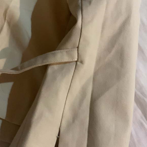 Sold - Picture 3 of 5